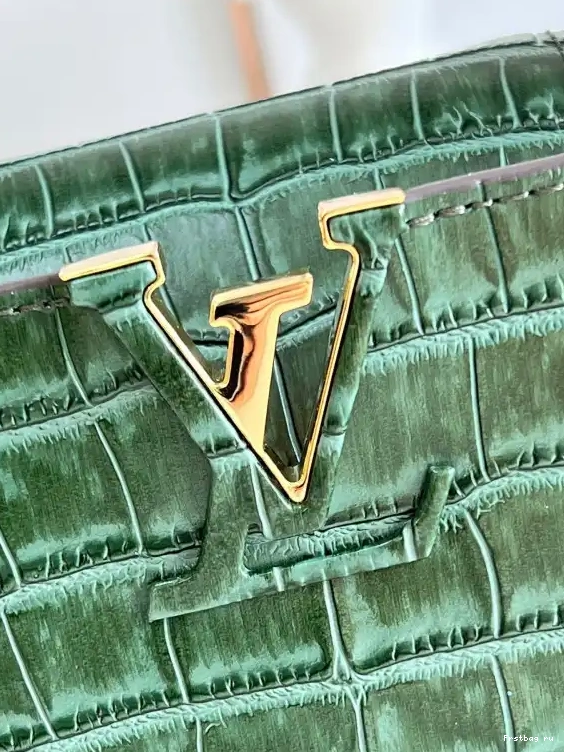 Frstbag ru VUITTON LOUIS MINI CAPUCINES 0510